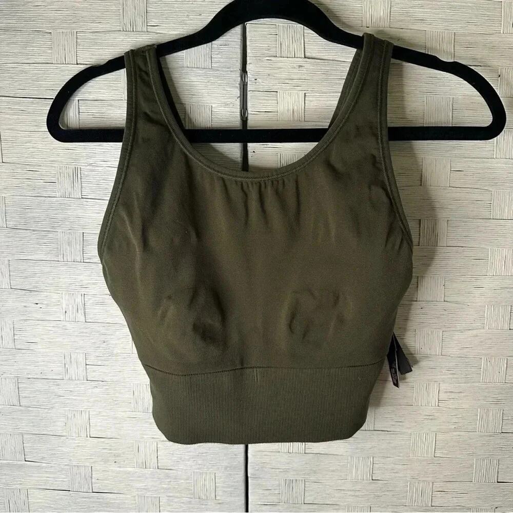 Victoria’s Secret Hunter Green sports bra size large in like new condition